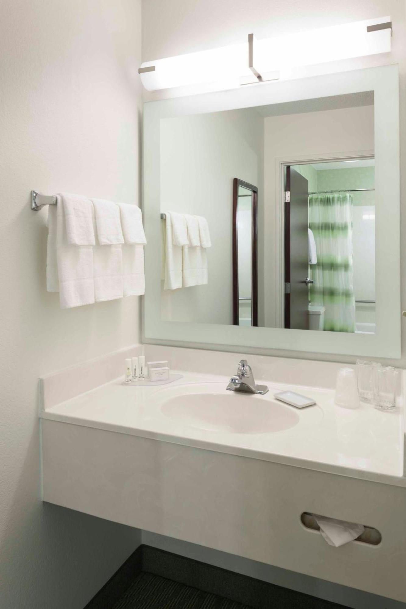 Springhill Suites Kansas City Overland Park Eksteriør bilde